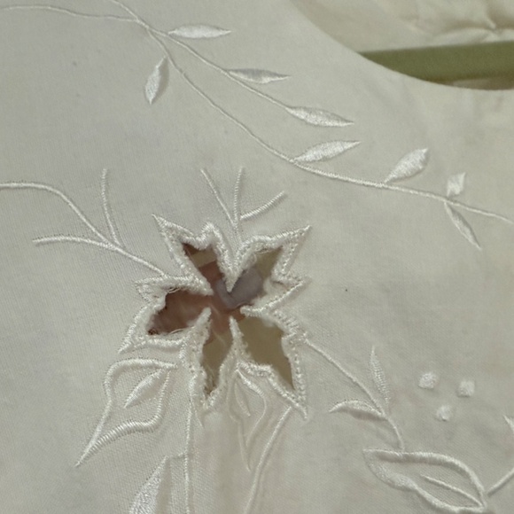 Vintage ~ Limited Apparel Inc. Blouse - Picture 3 of 5